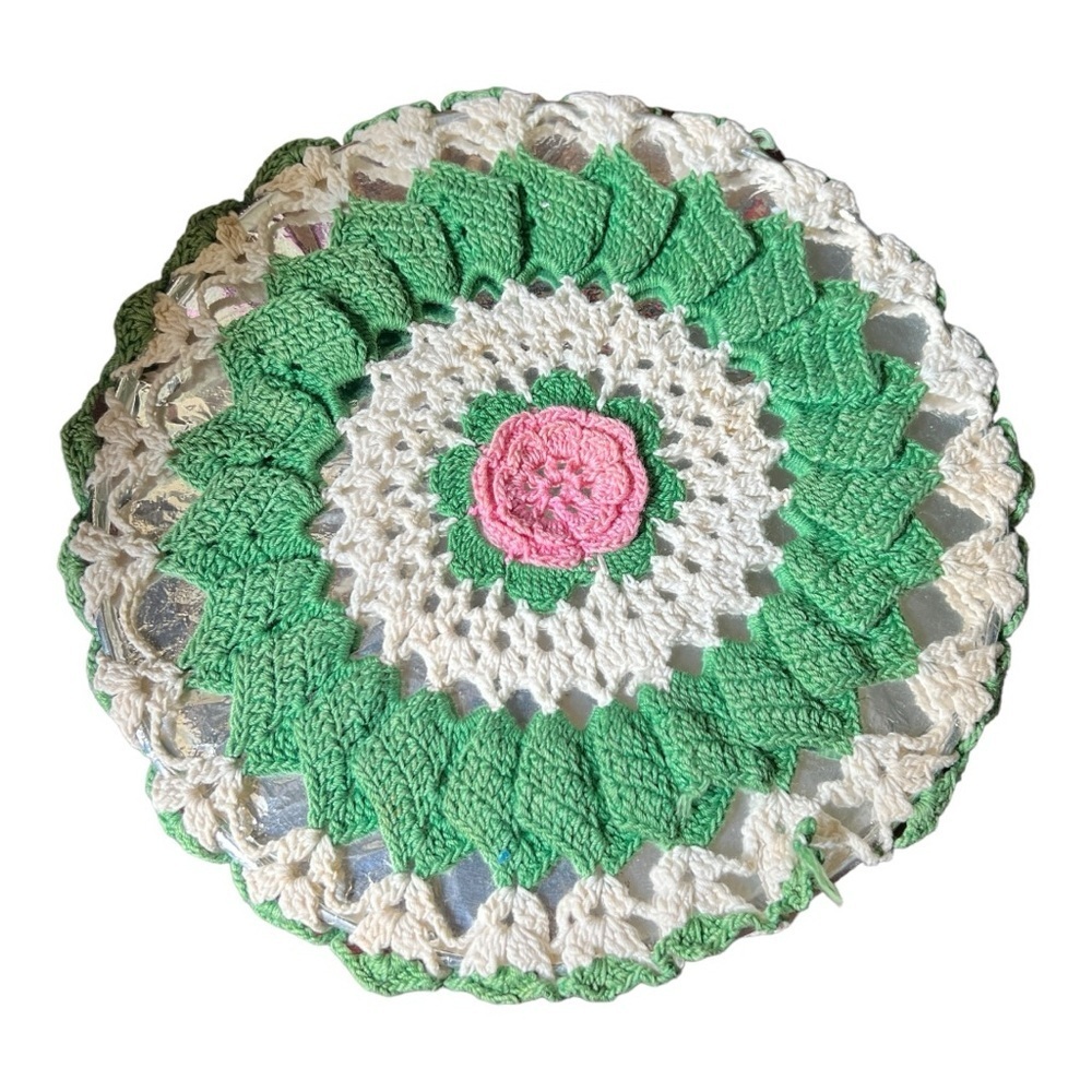 Vintage Hand Made‎ Crocheted Hot Pad